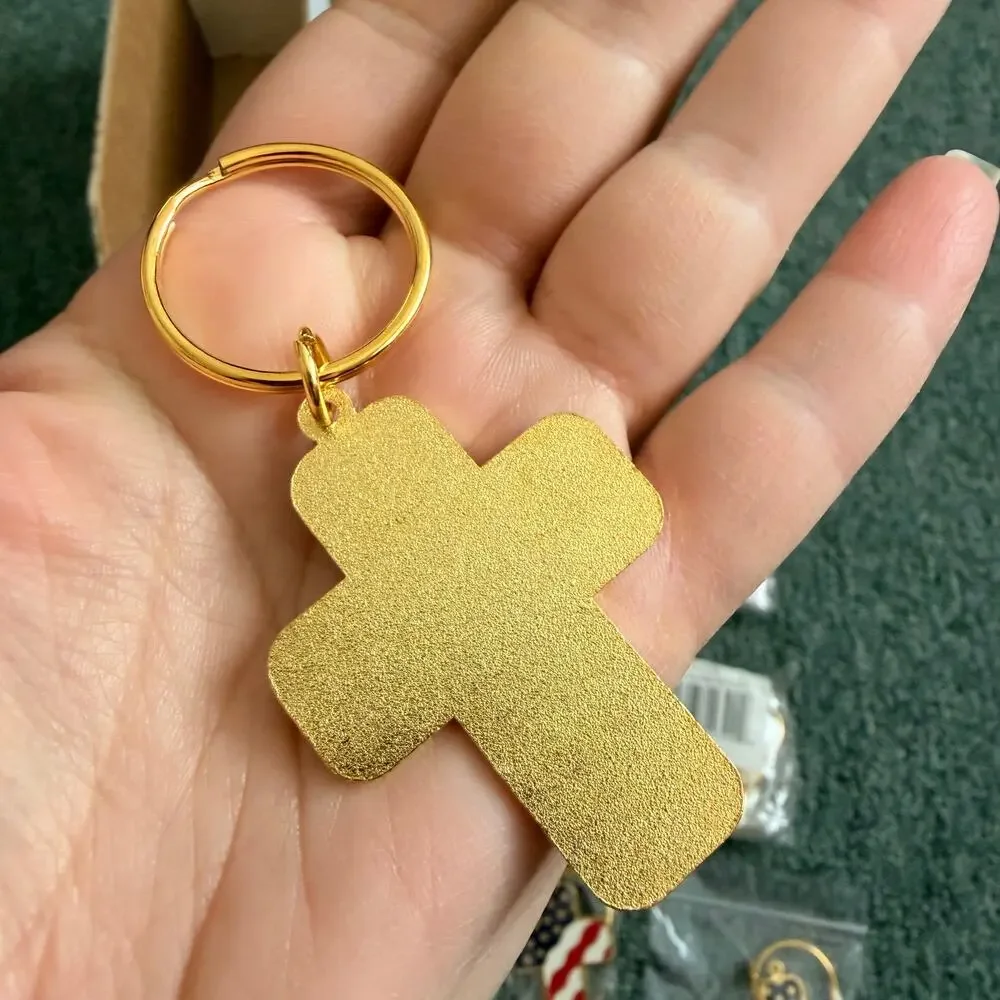 Wholesale Lot of 31 United States USA Flag Cross Key Chain Gold Red White Blue